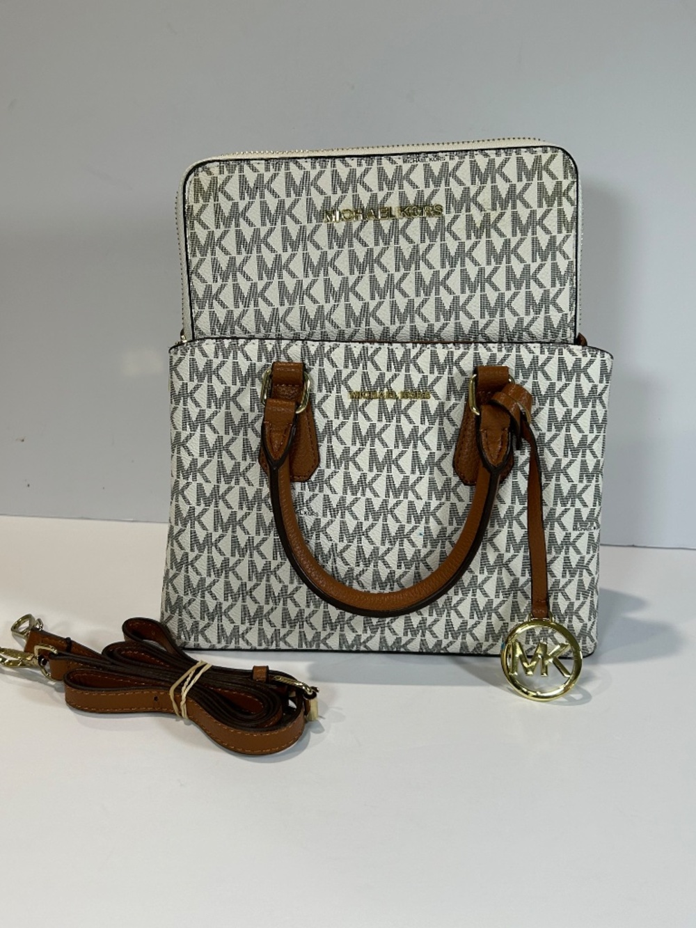 Michael Kors Austen Satchel Bag & Matching Wallet Set Vanilla Signature Logo